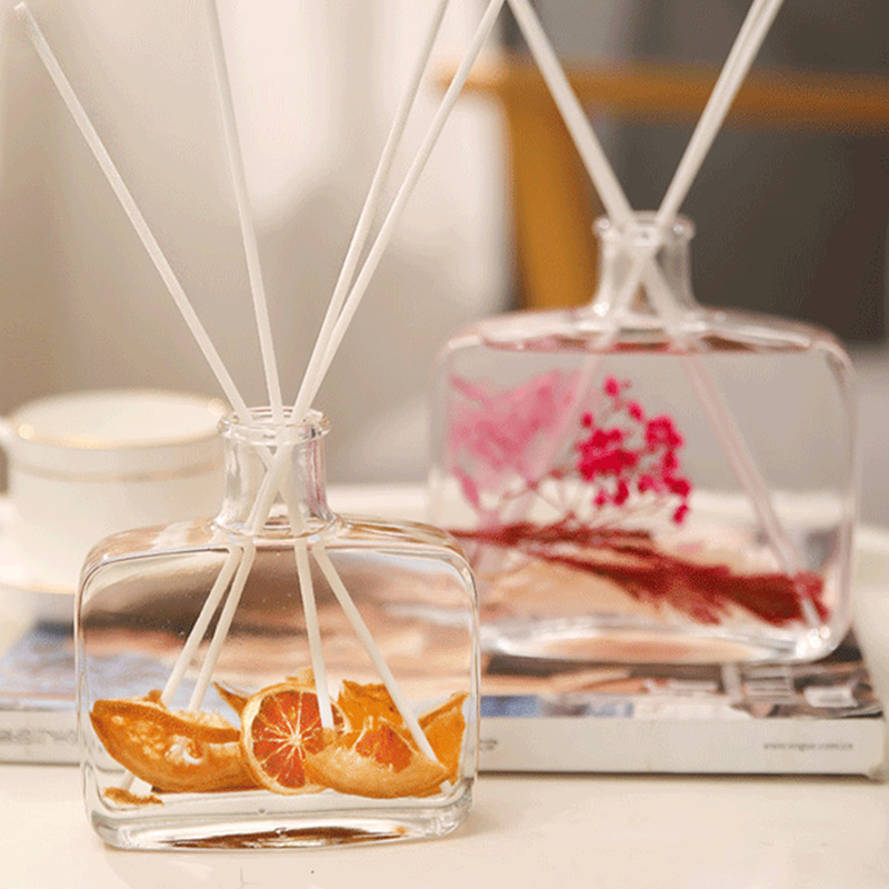 100ml /200ml Tinh dầu thơm gia đình được bảo quản Máy khuếch tán hoa khô để làm quà tặng trang trí nhà